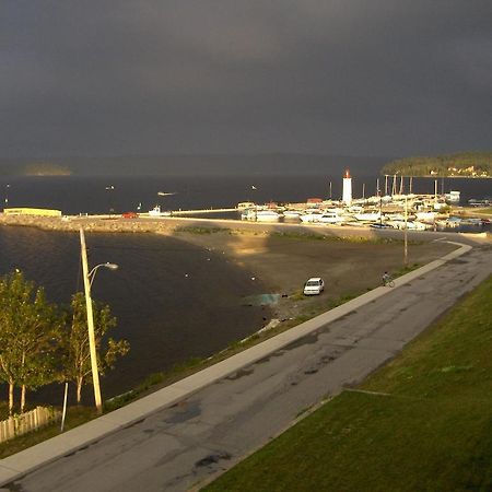 Cabano Motel Royal מראה חיצוני תמונה