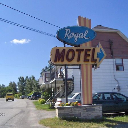 Cabano Motel Royal מראה חיצוני תמונה
