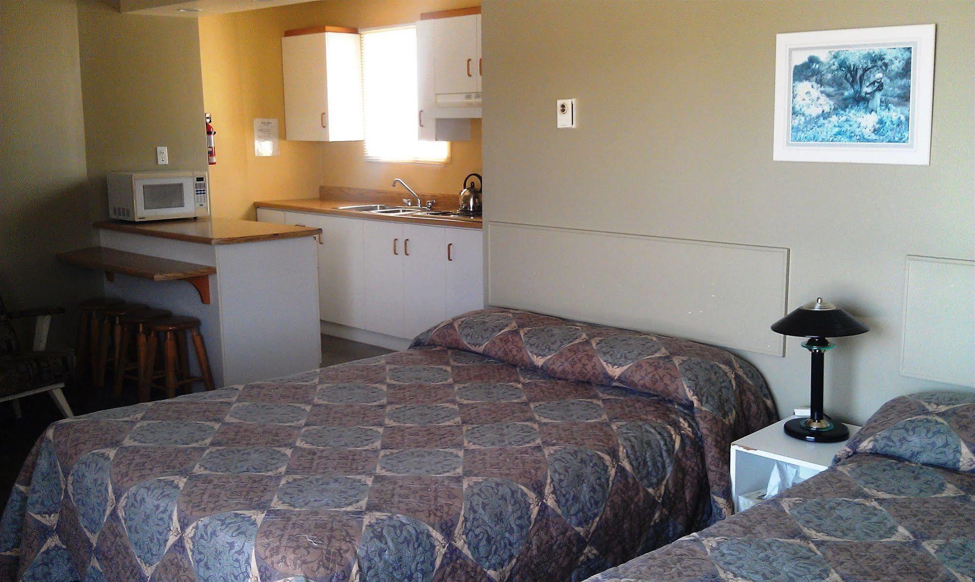 Cabano Motel Royal מראה חיצוני תמונה